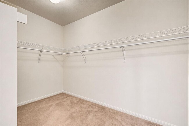 Building Photo - 5809 Lehman Way