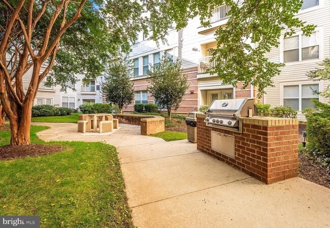 Building Photo - 9490 Virginia Center Blvd