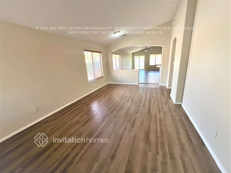 Building Photo - 15021 N Gil Balcome Ct