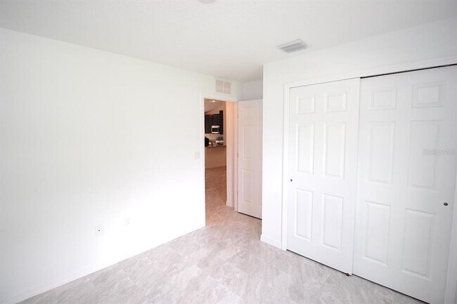 Building Photo - 67 Pony Express Dr