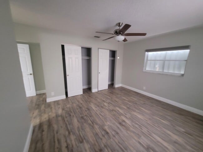 Building Photo - 516 NW 54th St