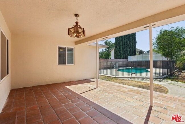Building Photo - 6727 Orion Ave