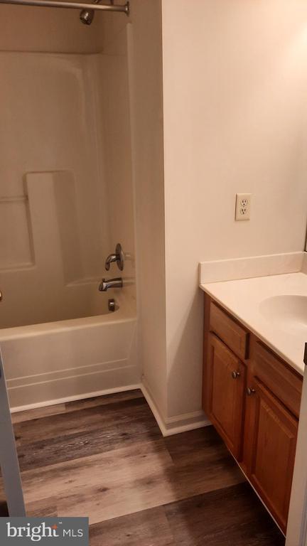 Building Photo - 325 Antilles Court