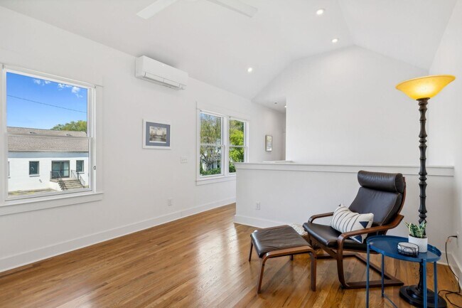 Building Photo - Germantown Gem just 1 mile from Downtown N...