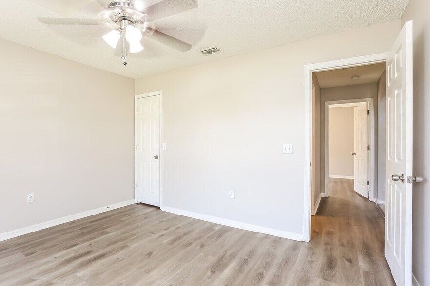 Building Photo - 11157 Wyndham Hollow Ln