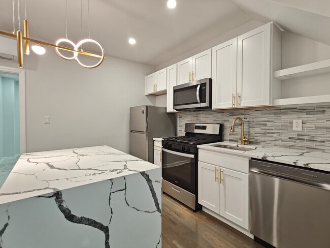Building Photo - 5721 Broomall St