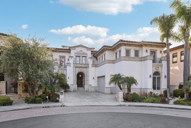 Building Photo - OCEAN VIEW CUSTOM BUILT LUXURY ESTATE