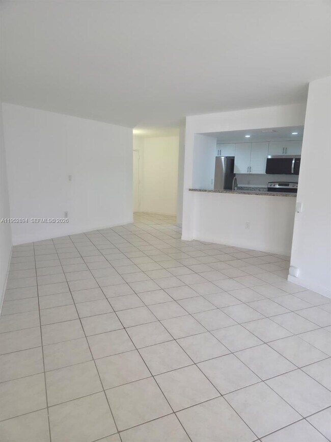 Building Photo - 7075 NW 186th St