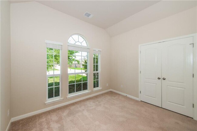 Building Photo - 117 Colthorpe Ln