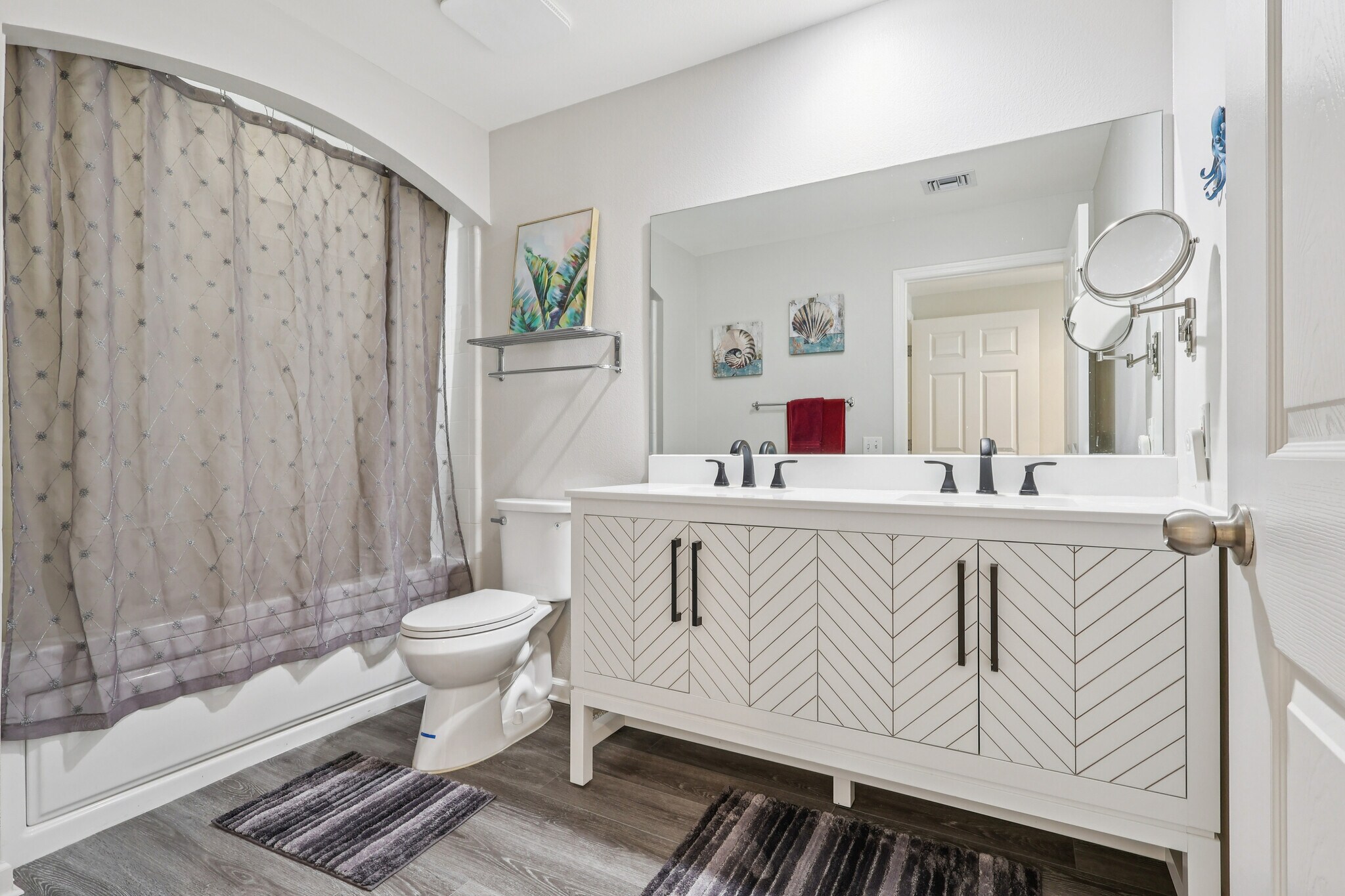 Building Photo - 322 E Central Blvd