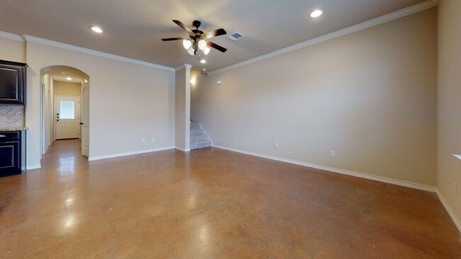 Building Photo - 413 Baby Bear Dr