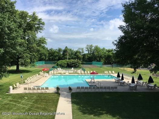 Building Photo - 61 Stonehurst Blvd