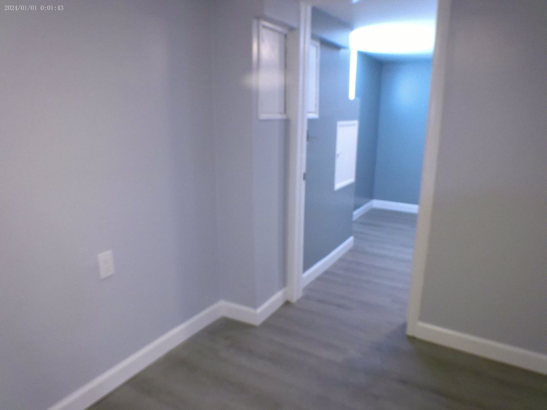 Building Photo - 114-116 Laurel Pl