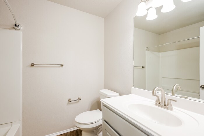 Building Photo - 5738 Red Canyon