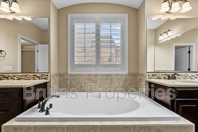 Building Photo - 6005 New Bailey Tr