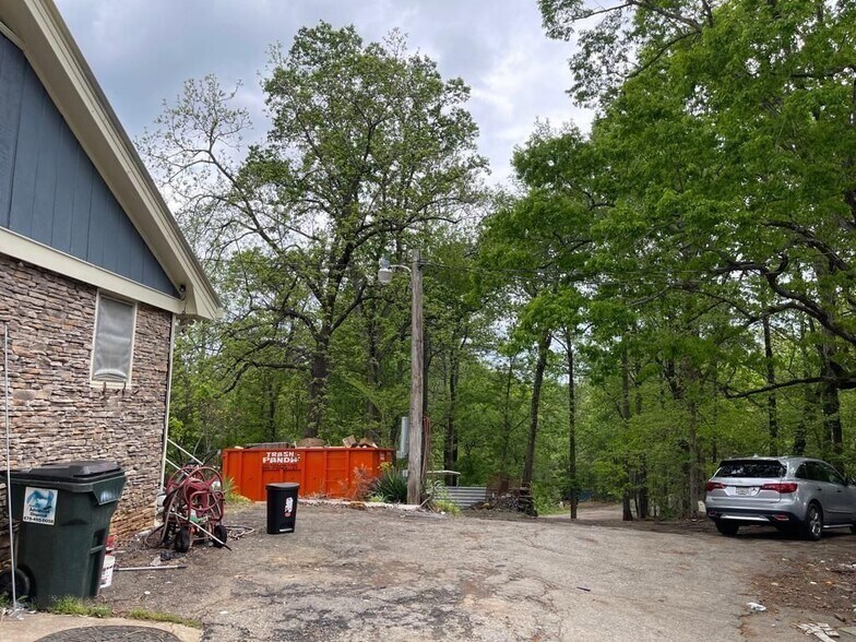 Building Photo - 2717 Buford Hwy