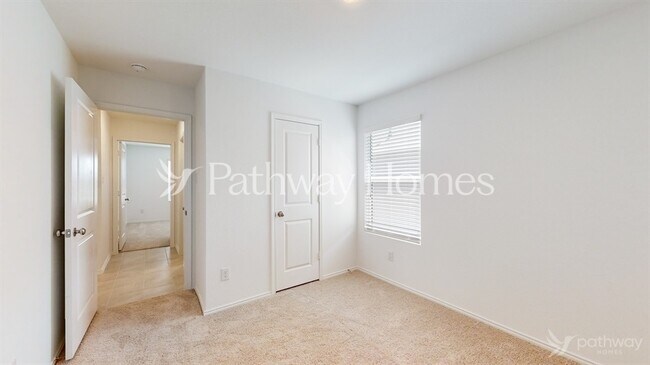 Building Photo - 1234 Tallow Trl