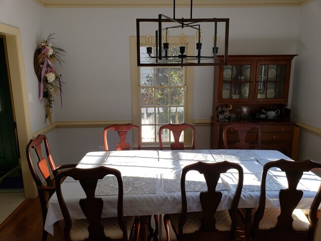 Building Photo - 1729 Berwickshire Cir