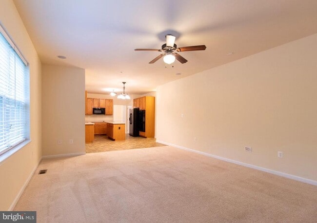Building Photo - 8401 Hollow Tree Ln