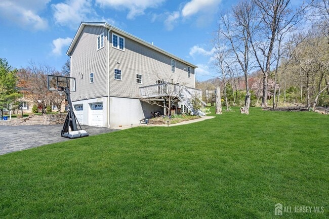 Building Photo - 108 Miller Ave