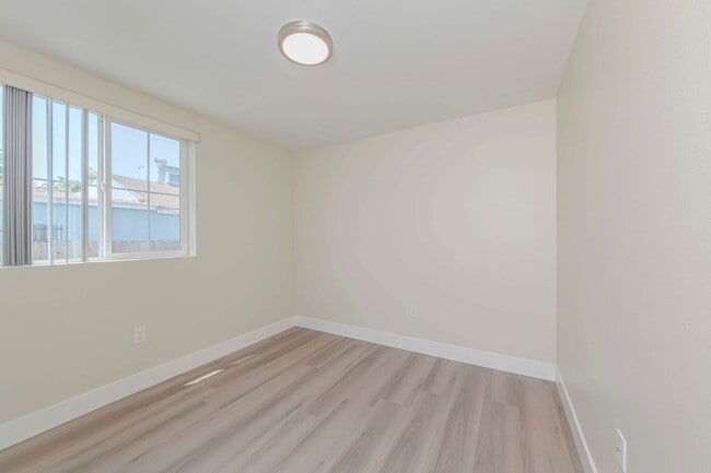 Building Photo - 8711 McKinley Pl