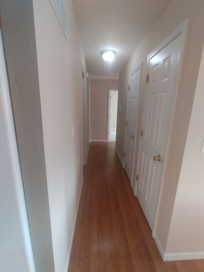 Building Photo - 4724 Land Rush Dr