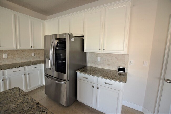 Building Photo - 4358 Silver Creek St