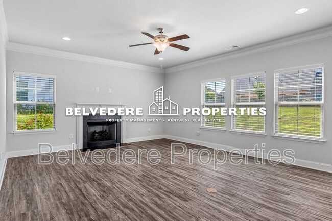 Building Photo - 5749 Marblehead Dr