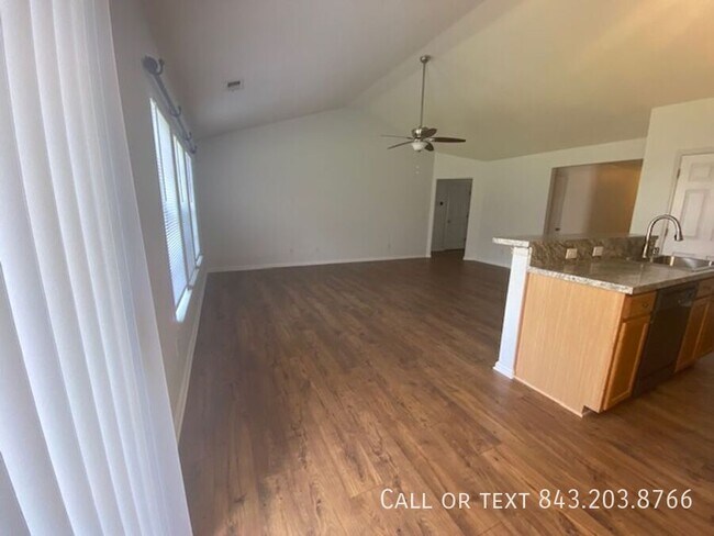 Building Photo - 1604 Ashley Ct