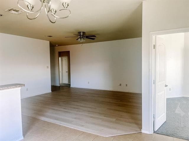 Building Photo - 704 Westgate Ct