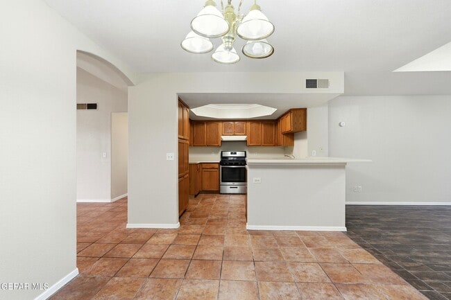 Building Photo - 7536 Le Conte Dr