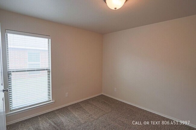 Building Photo - 7431 104th St