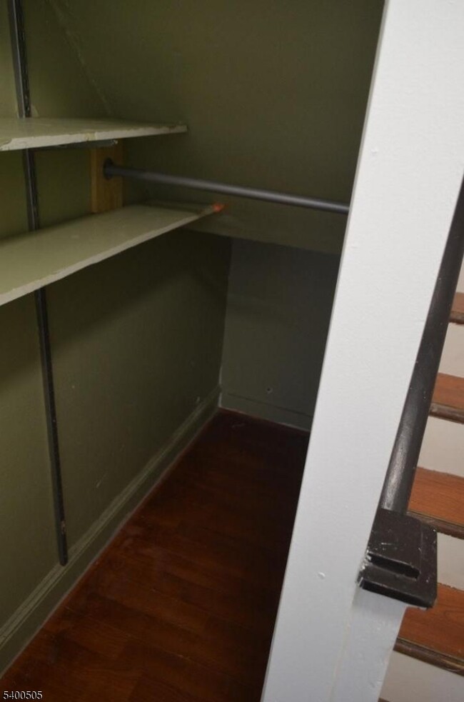 Building Photo - 14 Fremont St