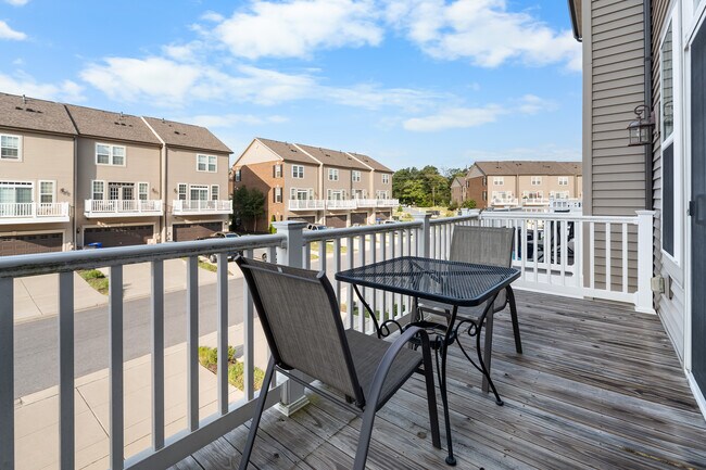 Building Photo - 2962 Chalkstone Pl