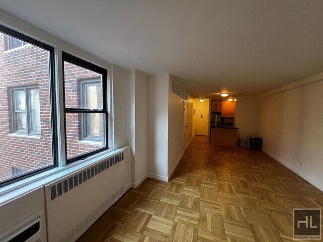 Building Photo - E 79th St – Yorkville-Studio
