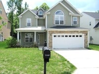 Building Photo - COMING SOON!!! One Month Free Rent ! Discover your new haven! This home offers a perfect blend of...