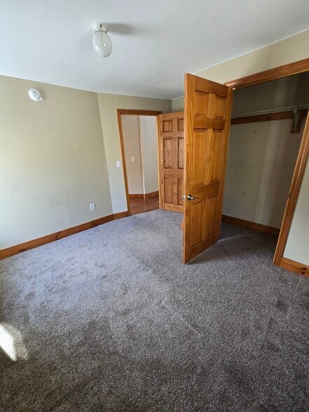 Bed 2 - 19 Marshall Valley Rd