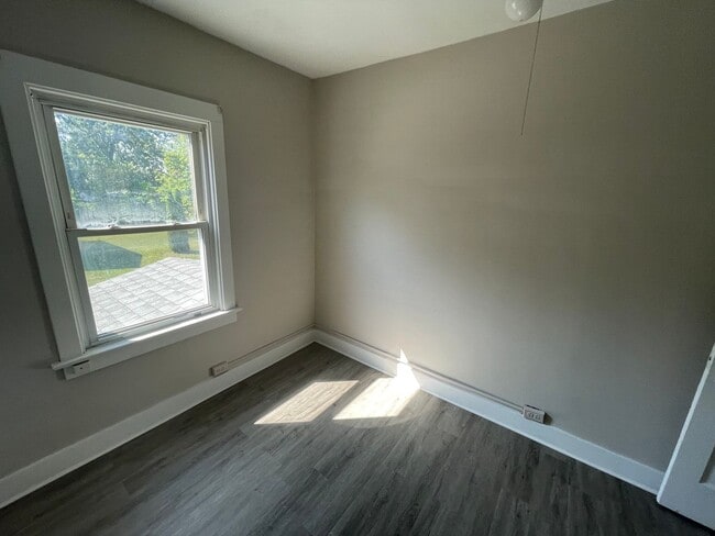 Building Photo - SECTION 8 and EDEN Accepted!! Exciting Opportunity to Live in a Newly Renovated 3 br Home!