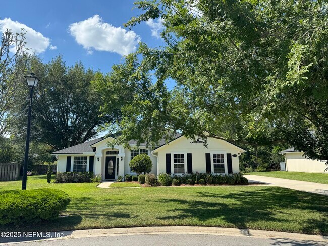 Primary Photo - 5539 London Lake Dr W