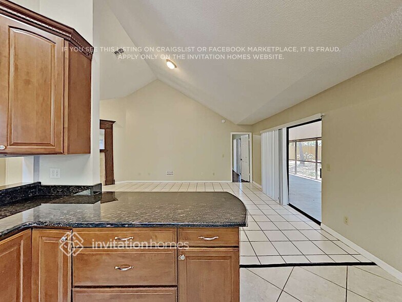 Building Photo - 1009 Chesterfield Cir