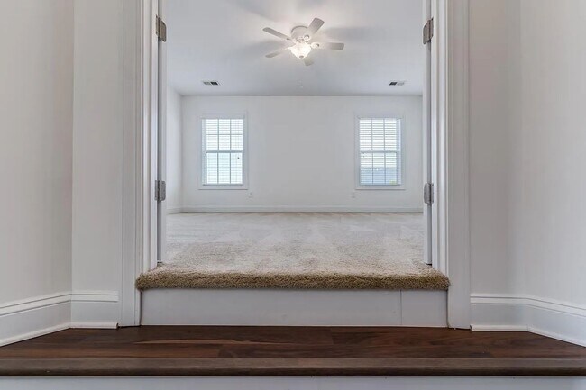 Building Photo - Beautiful home in Longcreek Plantation- Heritage Forest