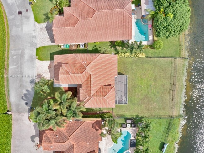 Building Photo - 2957 Oak Park Cir