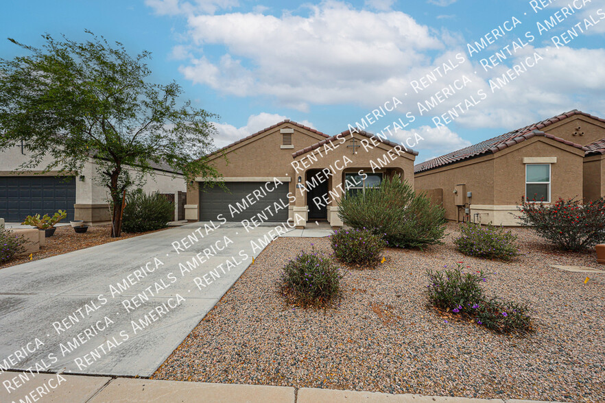 Building Photo - 36387 Pampoloma Ave