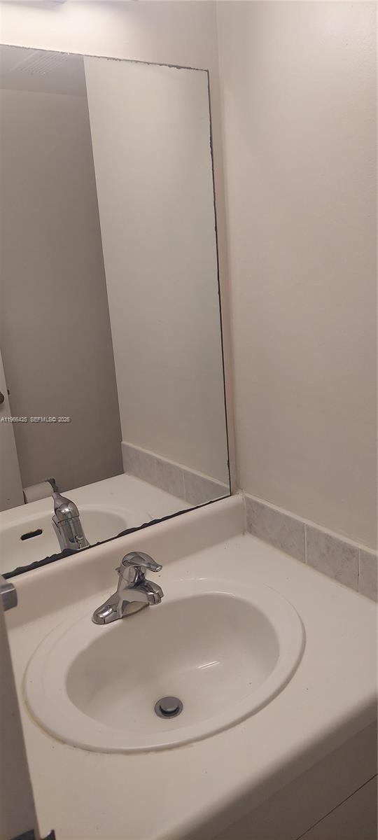 Building Photo - 4334 NW 9th Ave