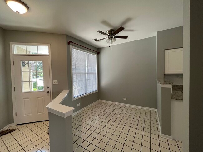 Building Photo - 2826 Powell Ct