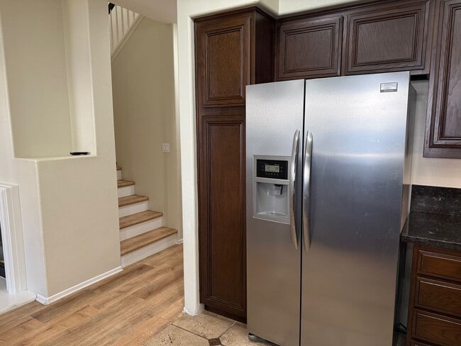Building Photo - Beautiful Camarillo Townhome