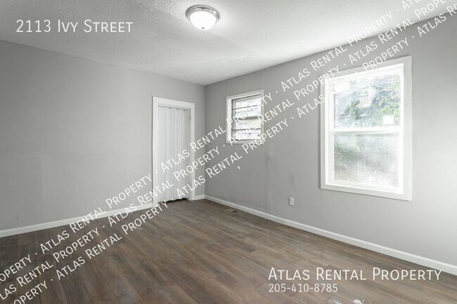 Building Photo - 2113 Ivy St