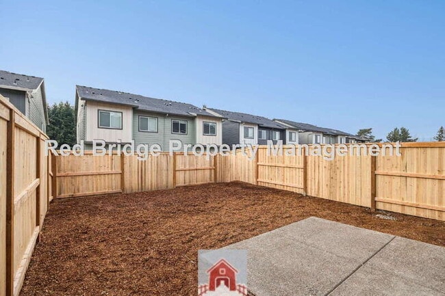 Building Photo - 2795 S Heather St