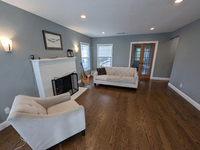 Building Photo - 138 Viewmont Ave