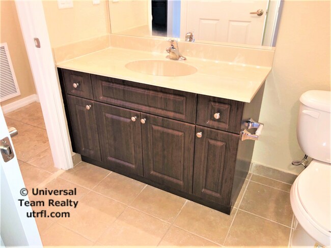 Building Photo - 13190 Bella Casa Cir